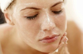 6 thói quen dù có cố gắng trị mụn cũng không hiệu quả