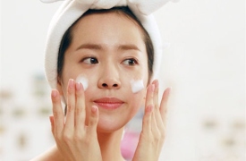 Chăm sóc da mụn thế nào là đúng cách