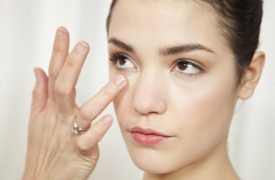 4 tip giúp việc trang điểm trở nên cực nhanh