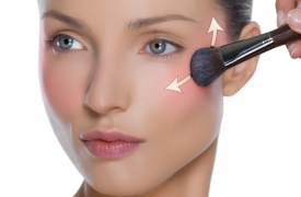 5 bí quyết trang điểm hợp mốt cực kỳ nhanh gọn 