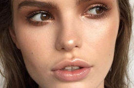 Mẹo đánh son giúp đôi môi dày quyến rũ