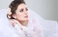 Top 4 phong cách trang điểm cô dâu 2021 cực xinh