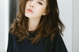 F5 khuôn mặt với các kiểu tóc uốn trẻ trung 