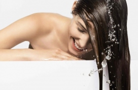 Thói quen đơn giản giúp giảm rụng tóc 