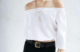 Áo trễ vai có nên diện nơi công sở không nhỉ? 