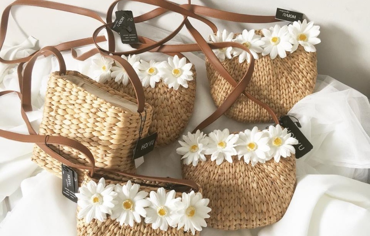 5 chiếc túi đi biển cực xinh và đáng mua nhất
