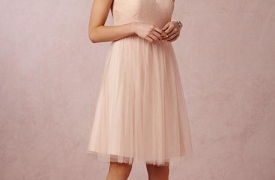 Váy đầm phù dâu tuyệt đẹp cho mùa cưới 2021