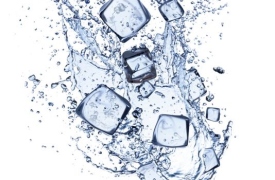 Tại sao không nên uống nước lạnh vào mùa hè