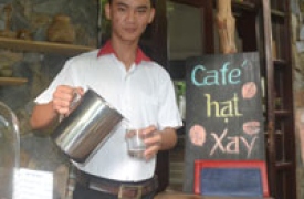 Sắp gục ngã trước ngưỡng cửa đại học