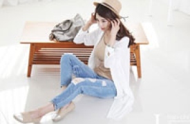 Jeans trên phố những ngày cuối hè
