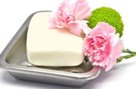 Sử dụng xà phòng lưu huỳnh trị mụn đúng cách