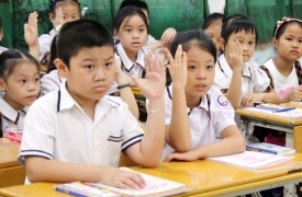 Học sinh Việt Nam đang sống trong... stress